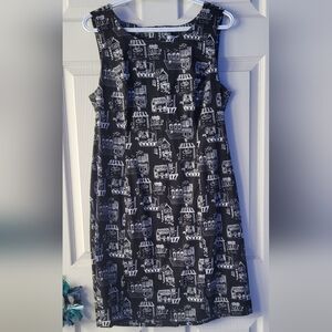 Cleo Petites Size 12 Black and White Cityscape Sleeveless Dress